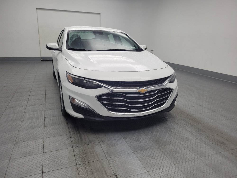 Used 2025 Chevrolet Malibu LS FWD image 14