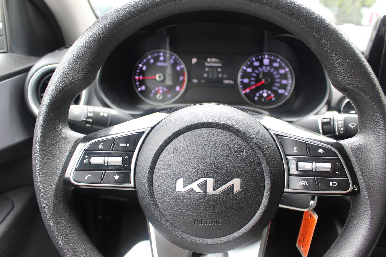 Certified 2024 Kia Forte LXS FWD image 17