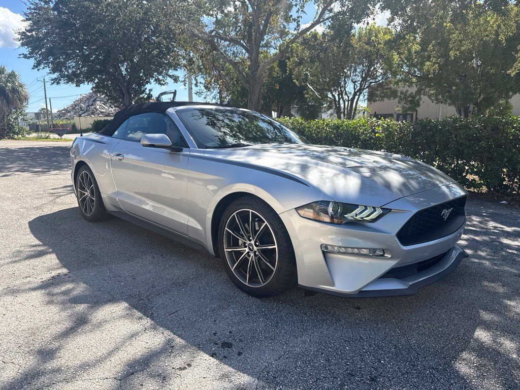 Used 2019 Ford Mustang Premium w/ Equipment Group 201A RWD image 7