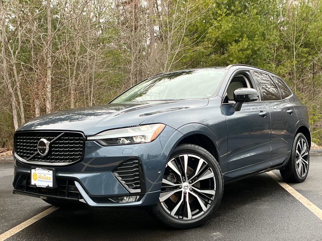 Used 2023 Volvo XC60 B5 Plus w/ Climate Package image 1