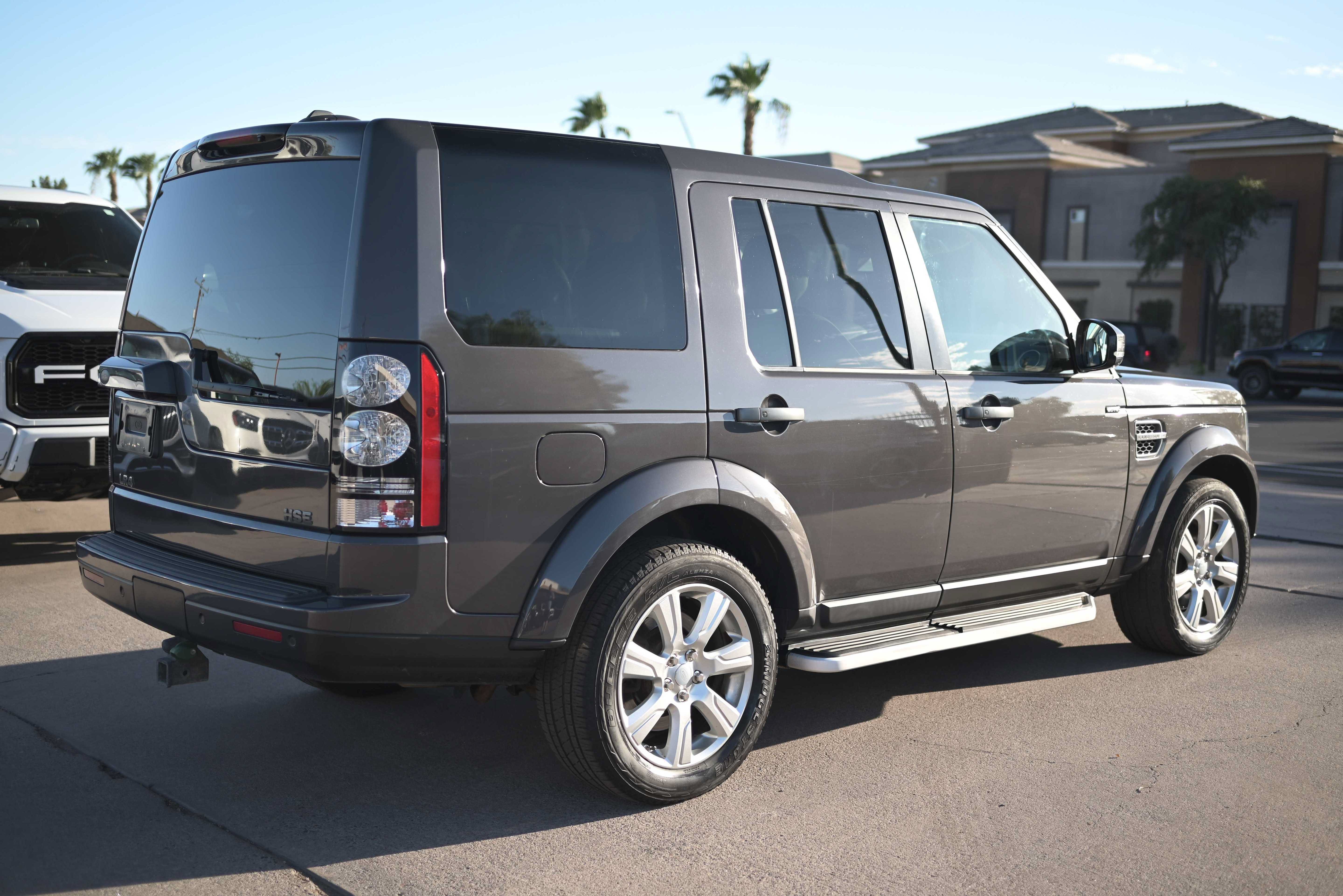 Used 2016 Land Rover LR4 HSE AWD/4WD image 5