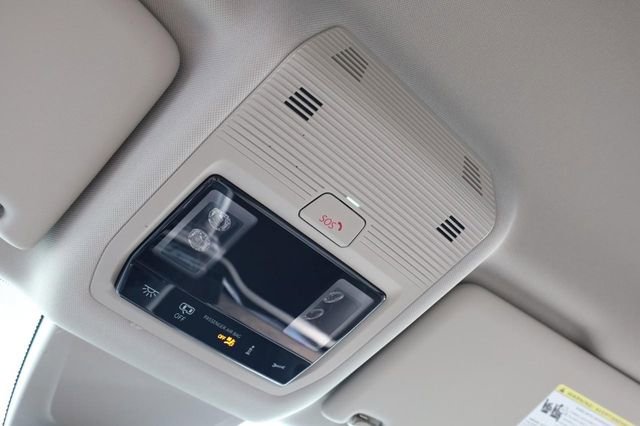 New 2026 Volkswagen Atlas SE image 18