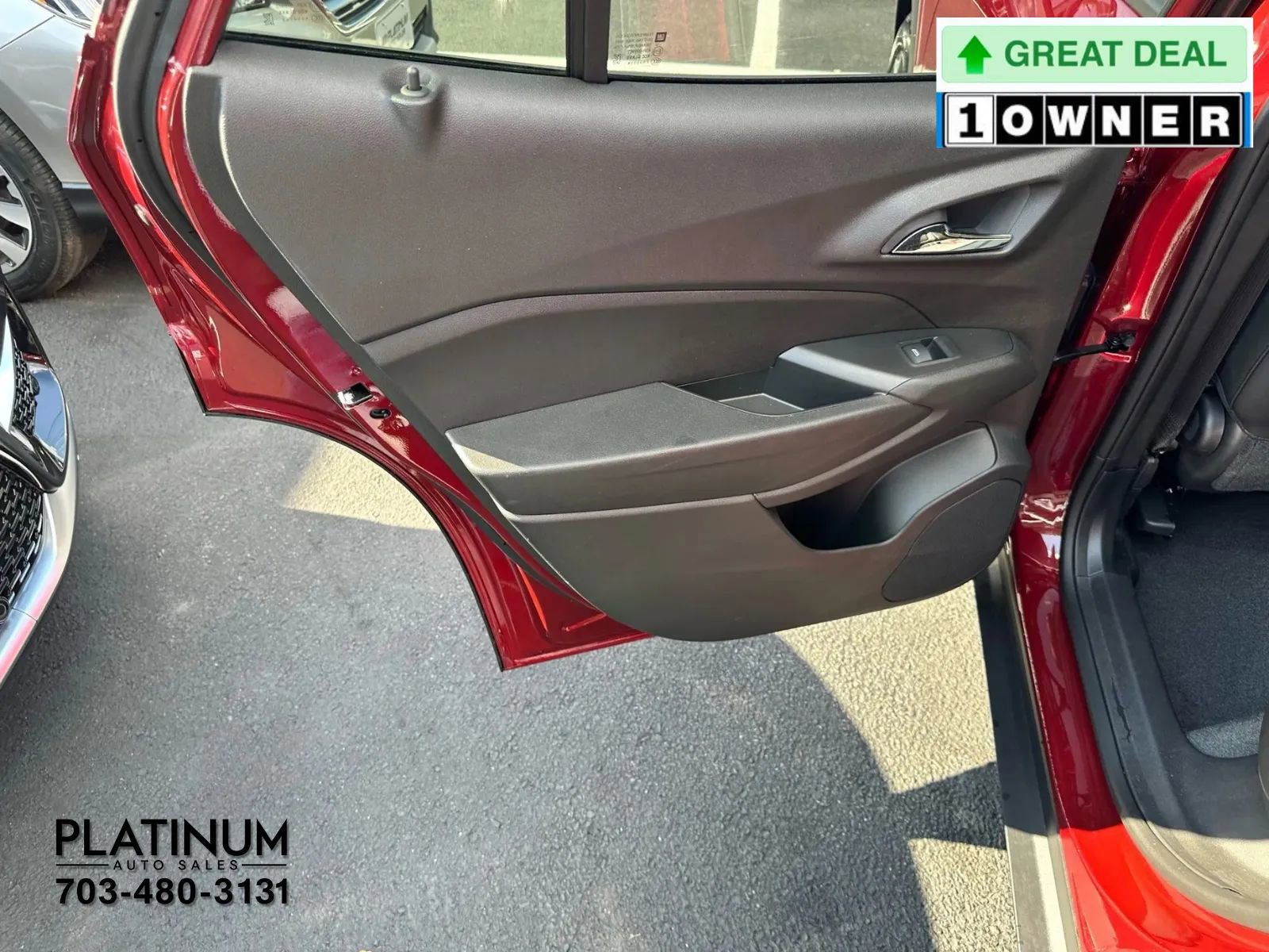 Used 2025 Chevrolet Trax LT image 18