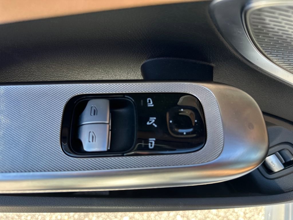 Certified 2025 Mercedes-Benz CLE 300 4MATIC Coupe image 28