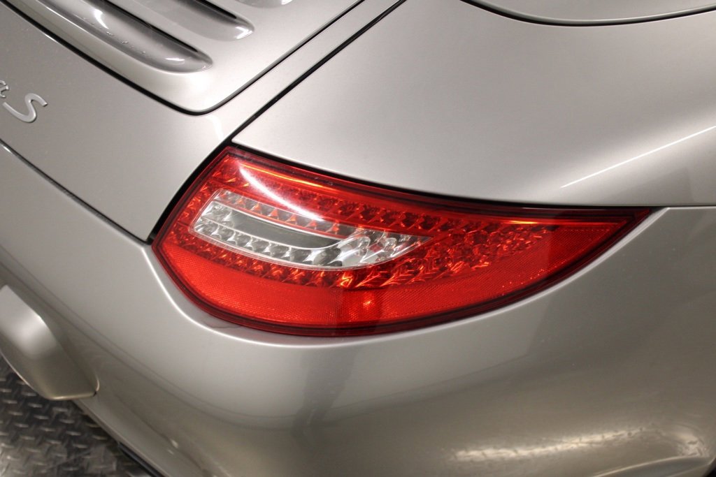 Used 2012 Porsche 911 Carrera S image 12