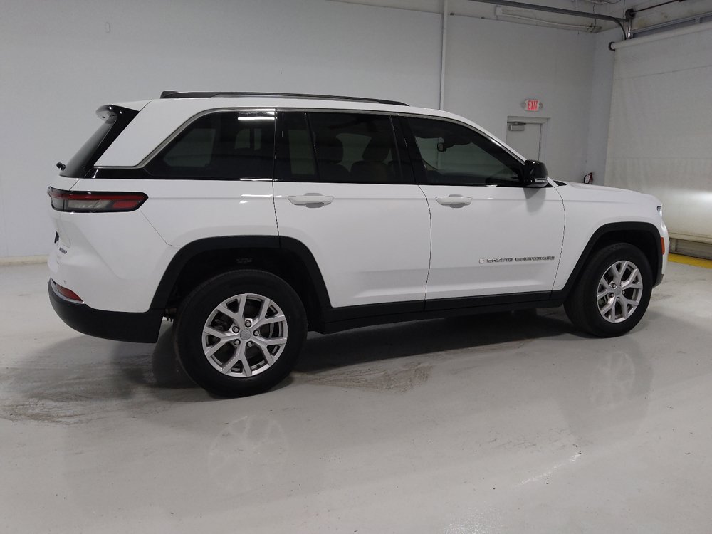 Used 2022 Jeep Grand Cherokee Limited AWD/4WD image 10