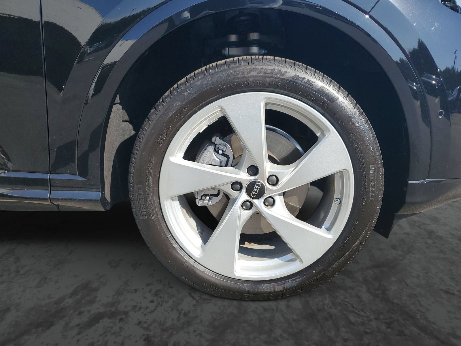 Used 2025 Audi Q5 Premium w/ Premium Plus AWD/4WD image 6