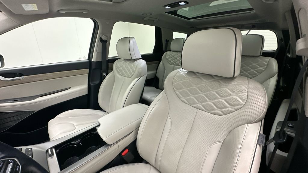 Used 2021 Hyundai Palisade Limited image 9