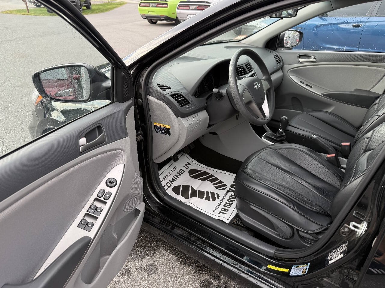 Used 2016 Hyundai Accent SE FWD image 15
