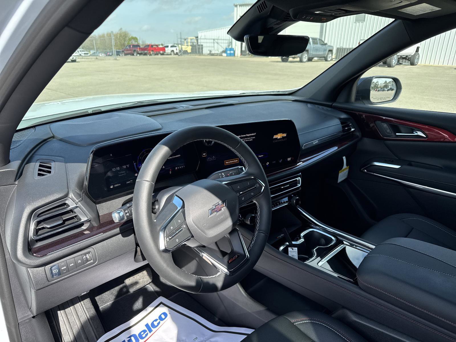 New 2026 Chevrolet Traverse Z71 w/ Driver Confidence Package image 11