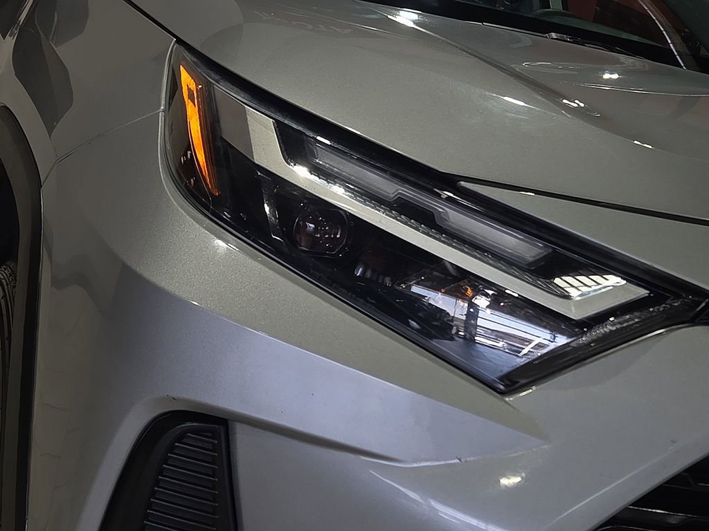 Certified 2024 Toyota RAV4 XLE w/ Convenience Package FWD image 8