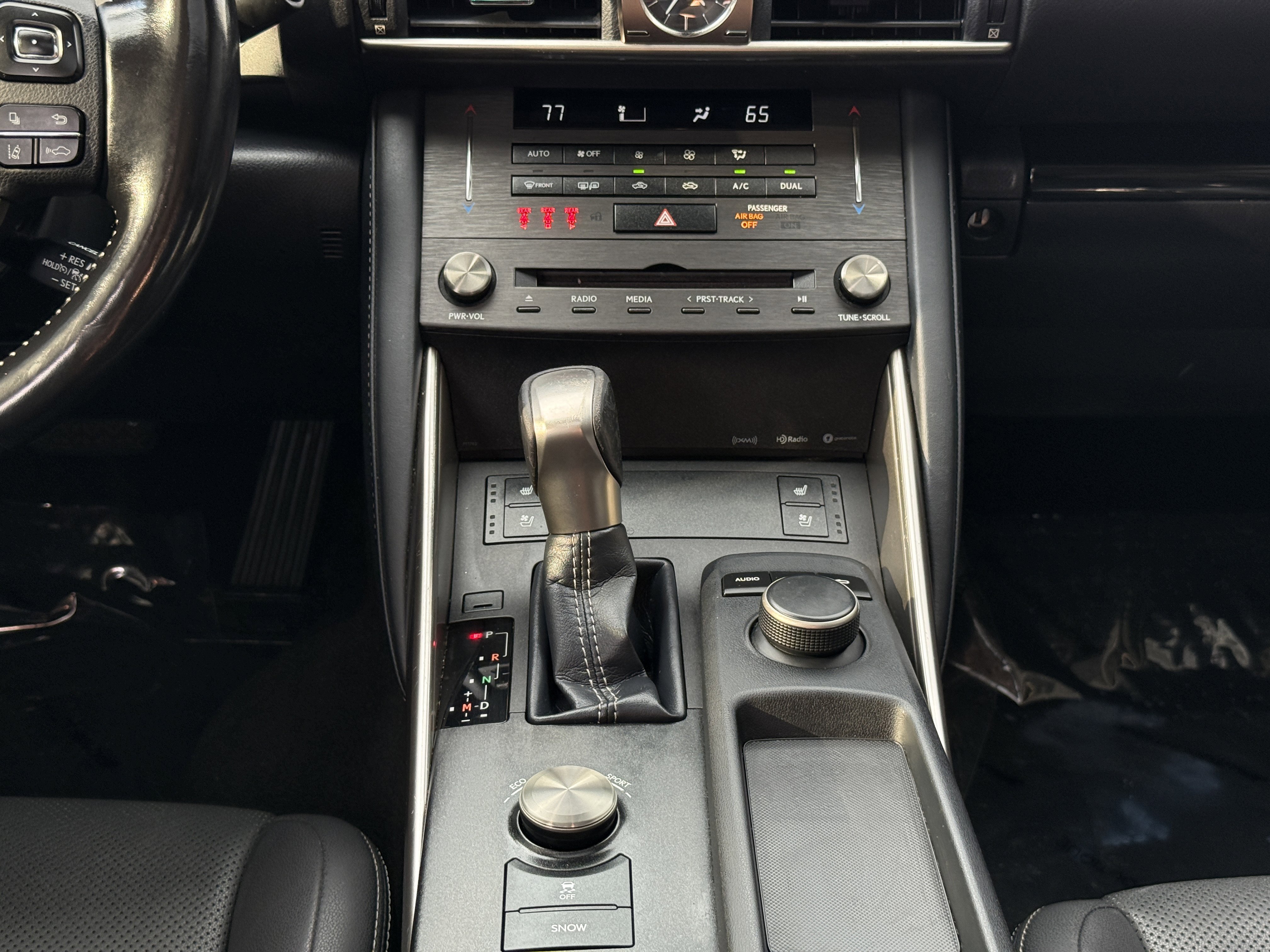 Used 2020 Lexus IS 300 AWD w/ Premium Package image 23