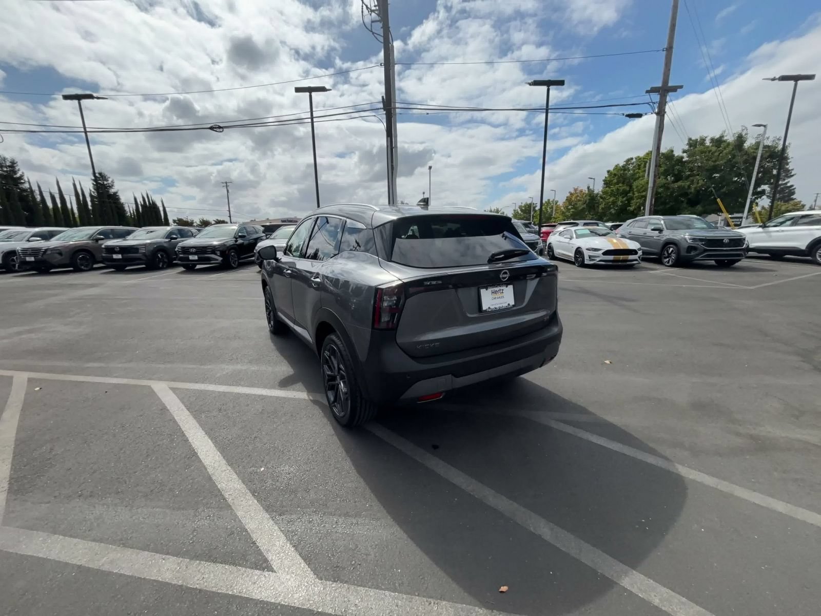 Used 2026 Nissan Kicks SR FWD image 10
