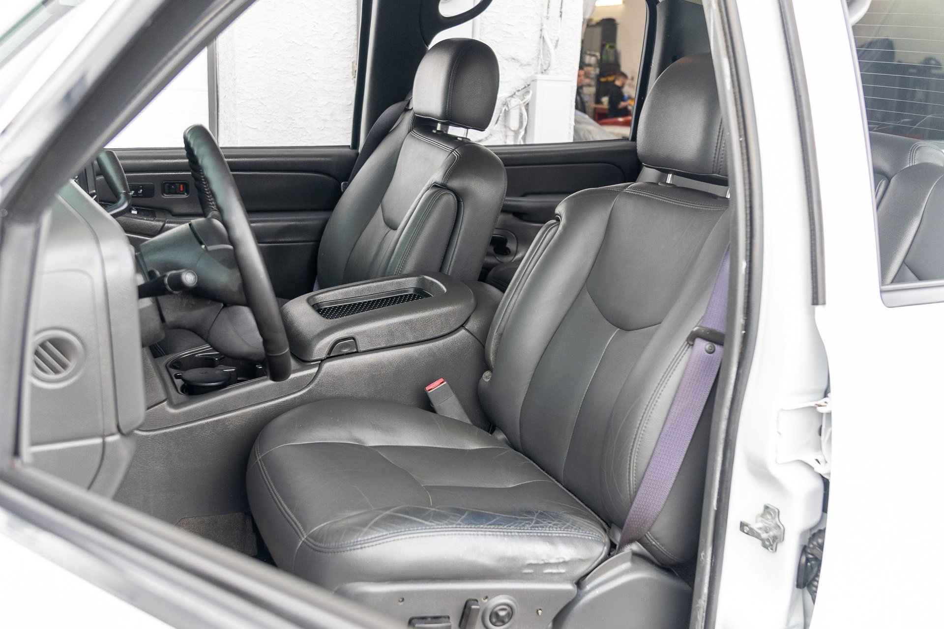 Used 2005 Chevrolet Silverado 3500 LT w/ Heavy-Duty Power Package image 39