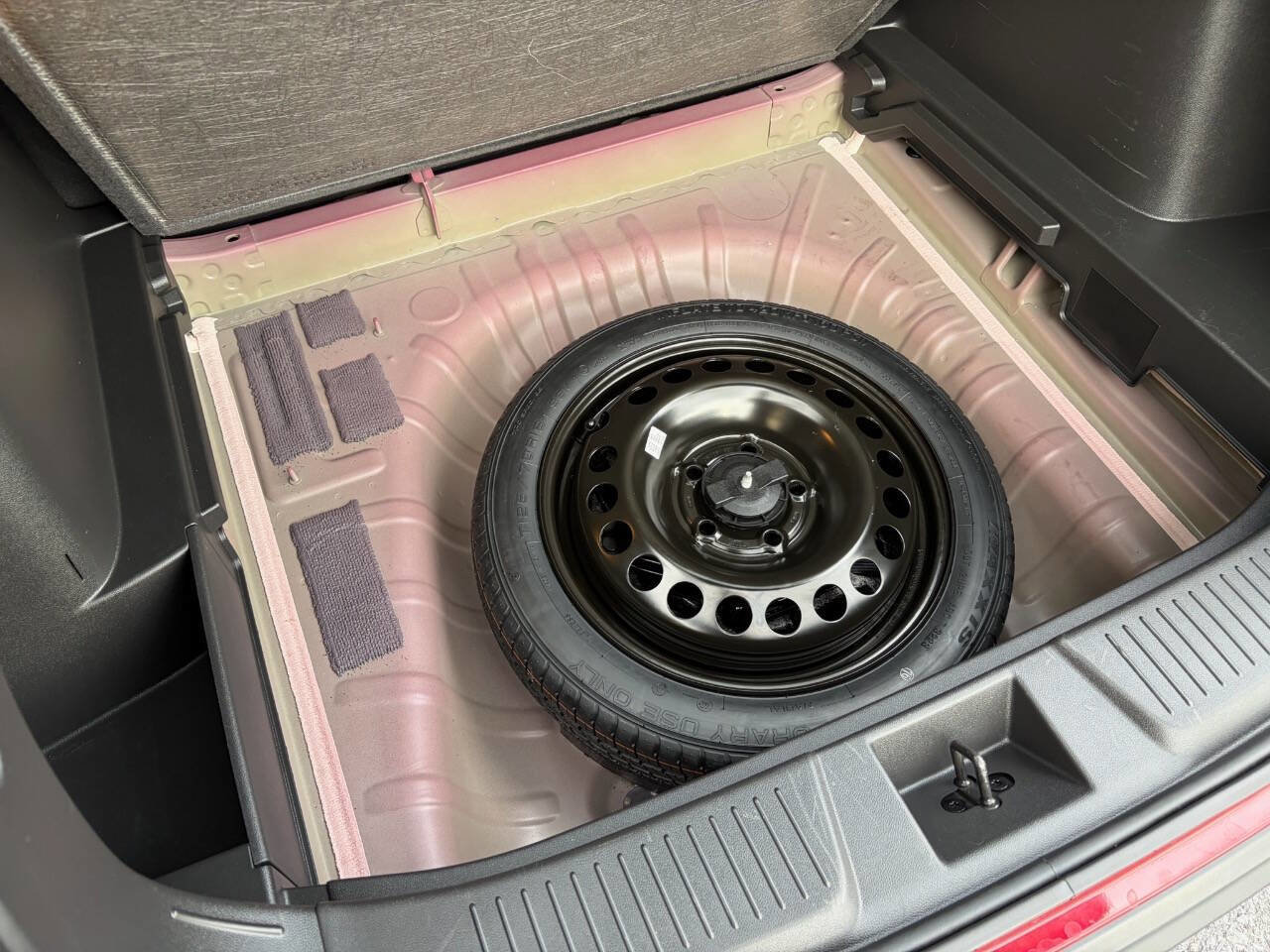 Used 2024 Chevrolet Trax RS w/ Driver Confidence Package image 27