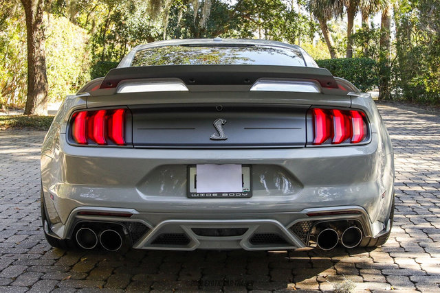 Used 2020 Ford Mustang Shelby GT500 w/ Technology Package image 7