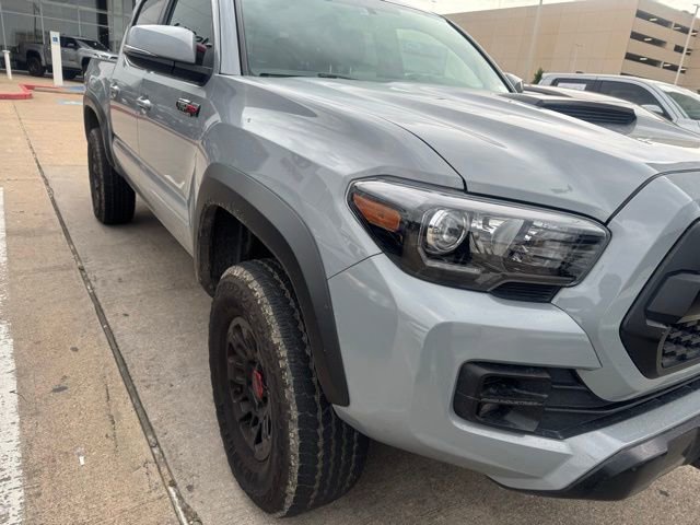 Certified 2017 Toyota Tacoma TRD Pro AWD/4WD image 6