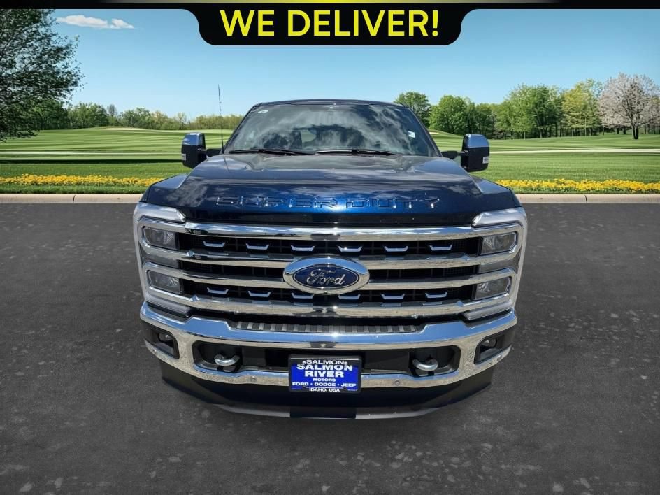 Used 2023 Ford F350 Lariat w/ Lariat Ultimate Package AWD/4WD image 2