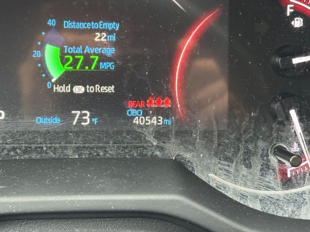 Used 2025 Toyota RAV4 LE AWD/4WD image 28