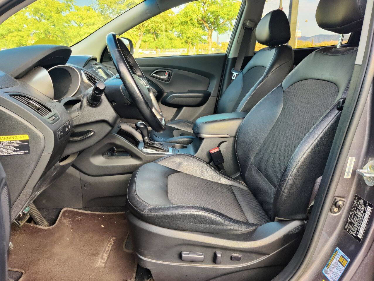 Used 2015 Hyundai Tucson SE image 9
