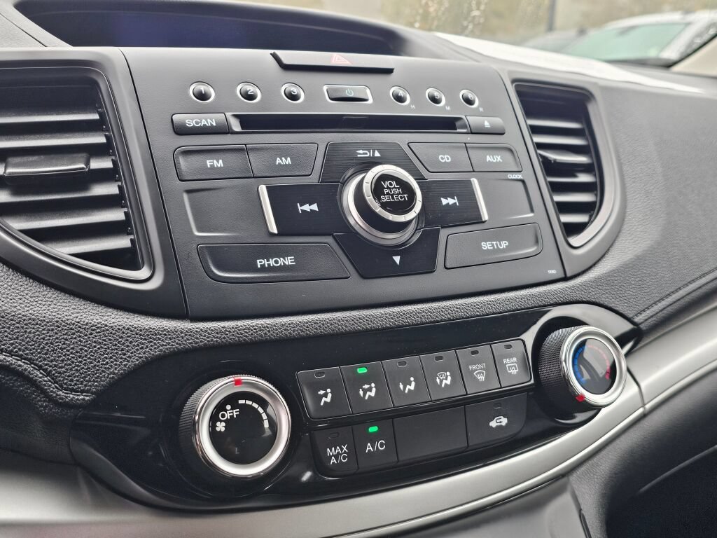 Used 2016 Honda CR-V LX image 15