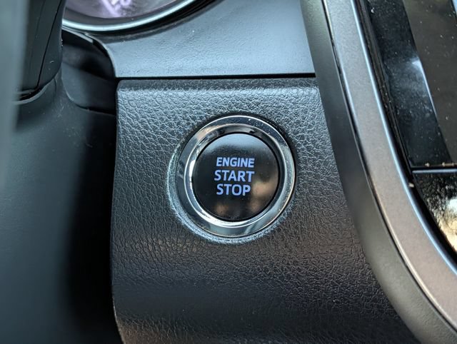 Used 2024 Toyota Camry SE w/ Convenience Package FWD image 18