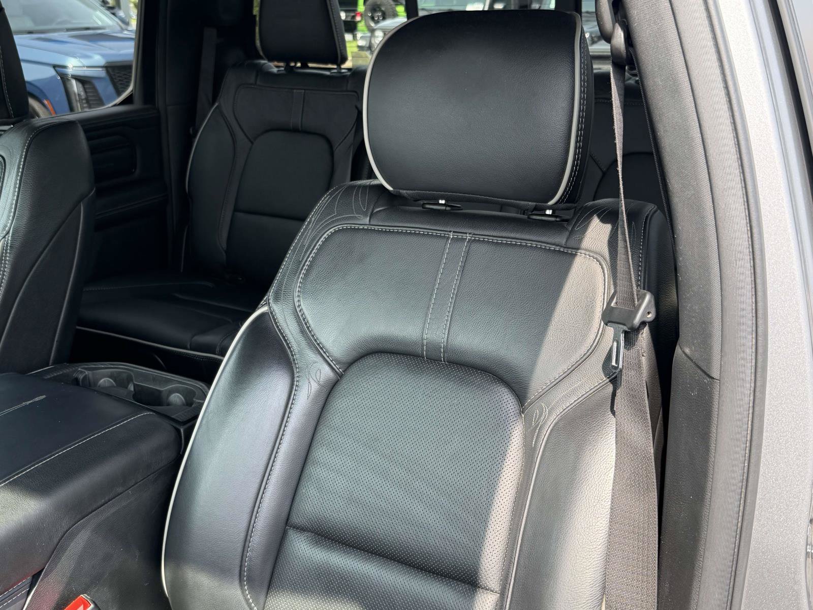 Used 2023 RAM 1500 Limited w/ Night Edition AWD/4WD image 27