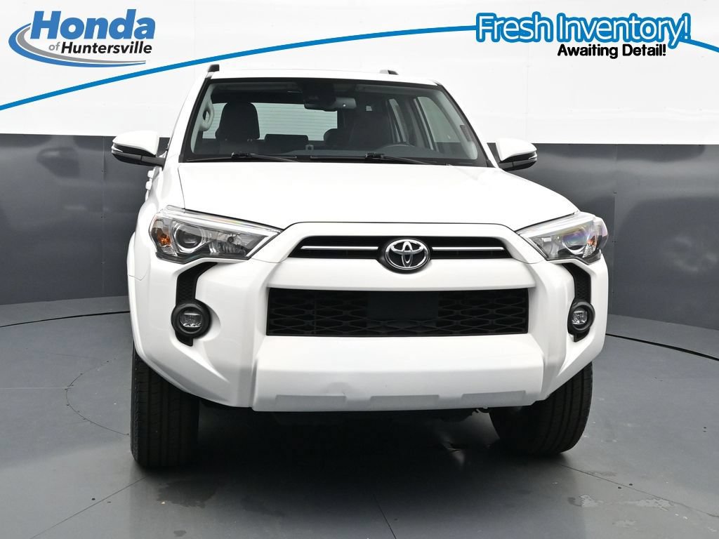 Used 2023 Toyota 4Runner SR5 Premium RWD image 3