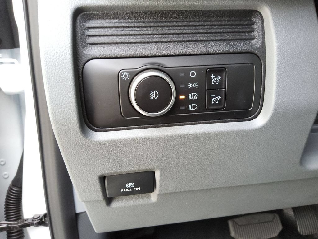 New 2026 Ford F550 2WD Regular Cab Super Duty image 8