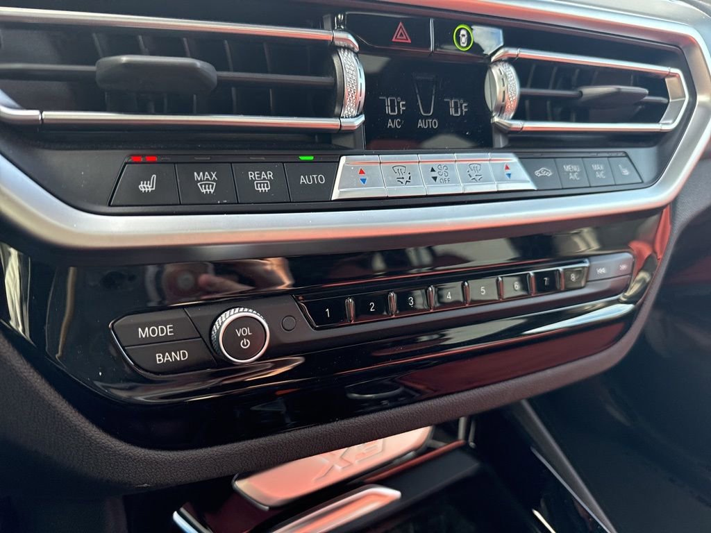 Used 2022 BMW X3 xDrive30i w/ Premium Package 2 image 17