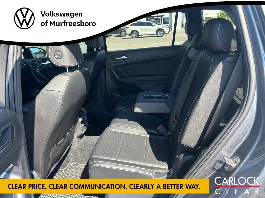Used 2021 Volkswagen Tiguan SE FWD image 24