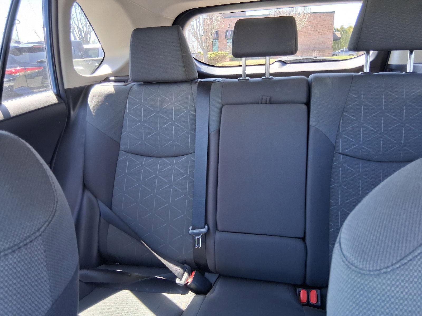 Used 2023 Toyota RAV4 AWD Hybrid image 20