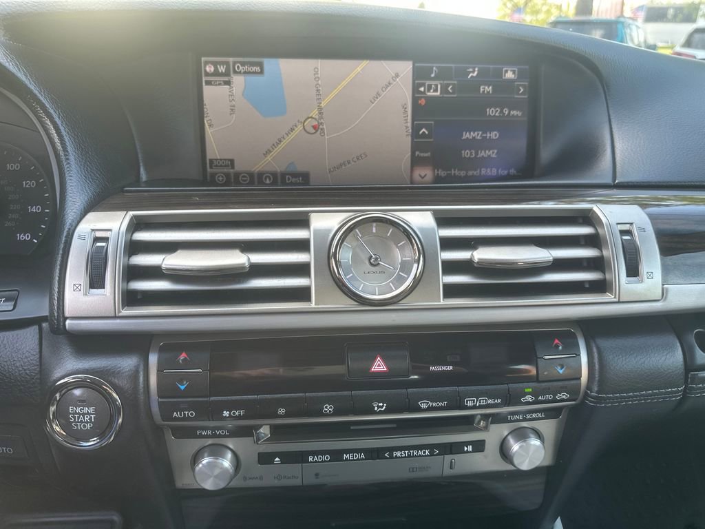 Used 2015 Lexus LS 460 AWD w/ Comfort Package image 11
