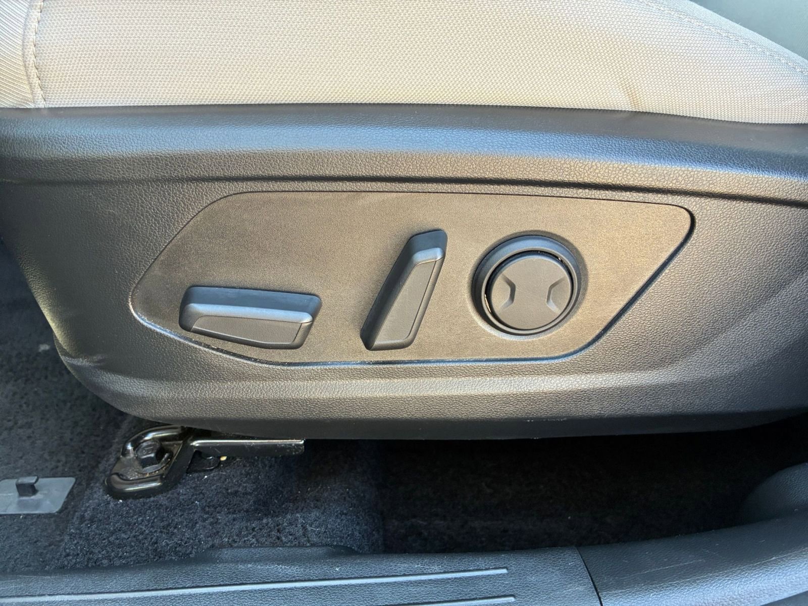 Used 2025 Hyundai Tucson SEL FWD image 22
