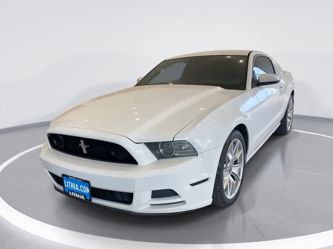 Used 2014 Ford Mustang Coupe RWD video 1