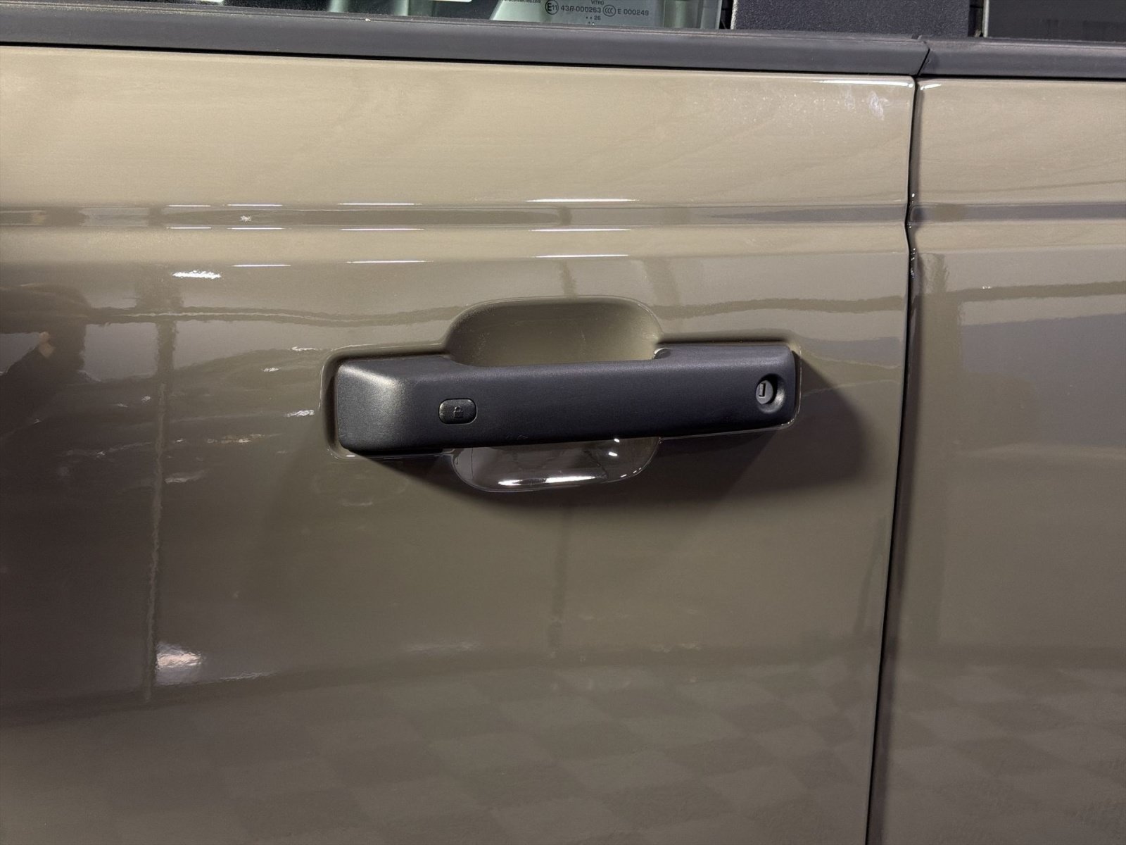 New 2026 Ford Bronco Badlands AWD/4WD image 15