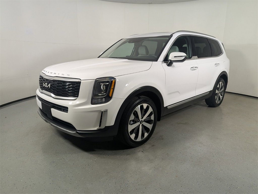 Used 2022 Kia Telluride S image 3