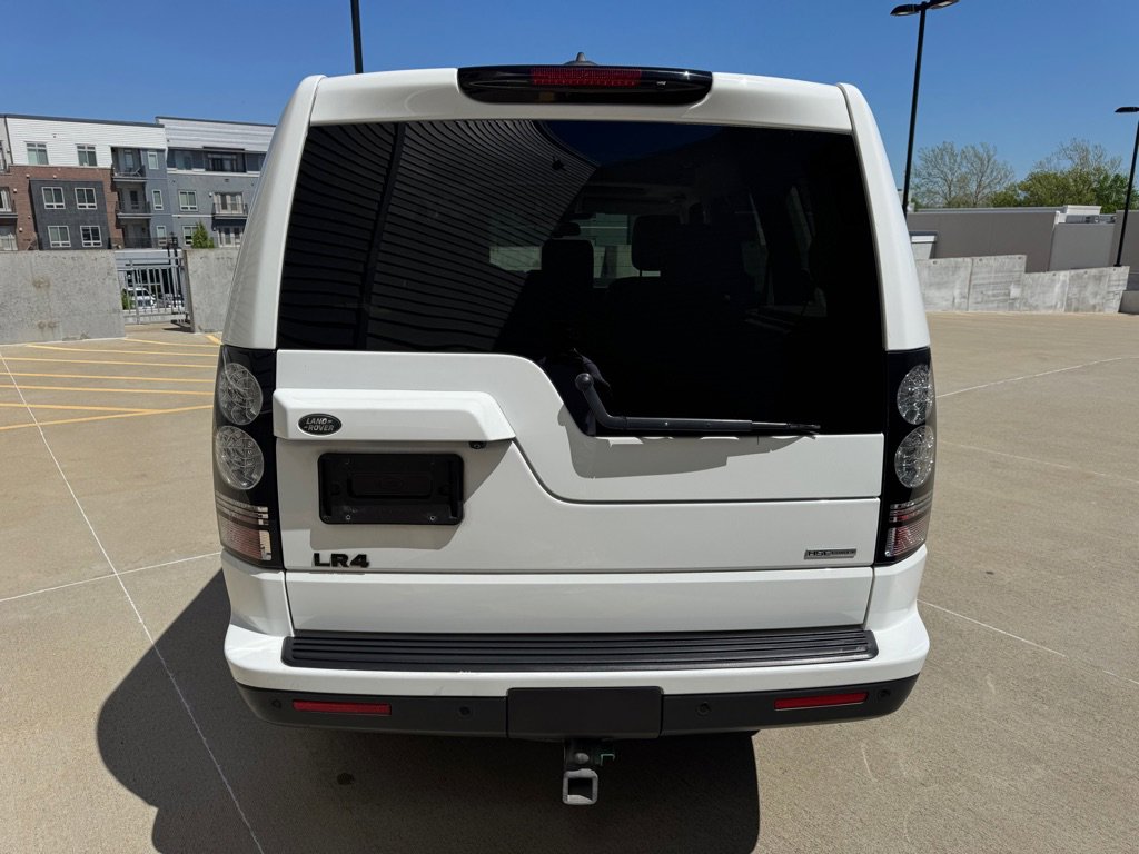 Used 2016 Land Rover LR4 HSE LUX AWD/4WD image 4