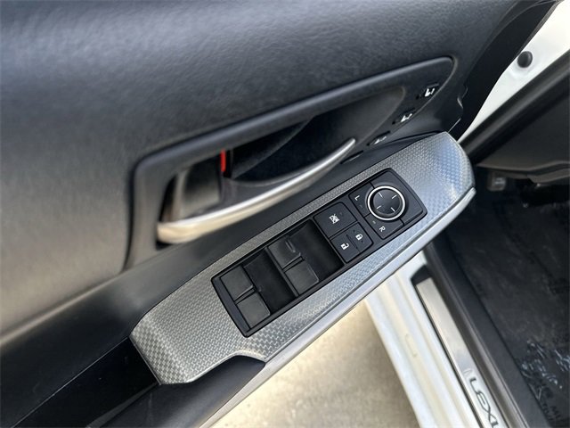 Used 2018 Lexus IS 350 F Sport image 15