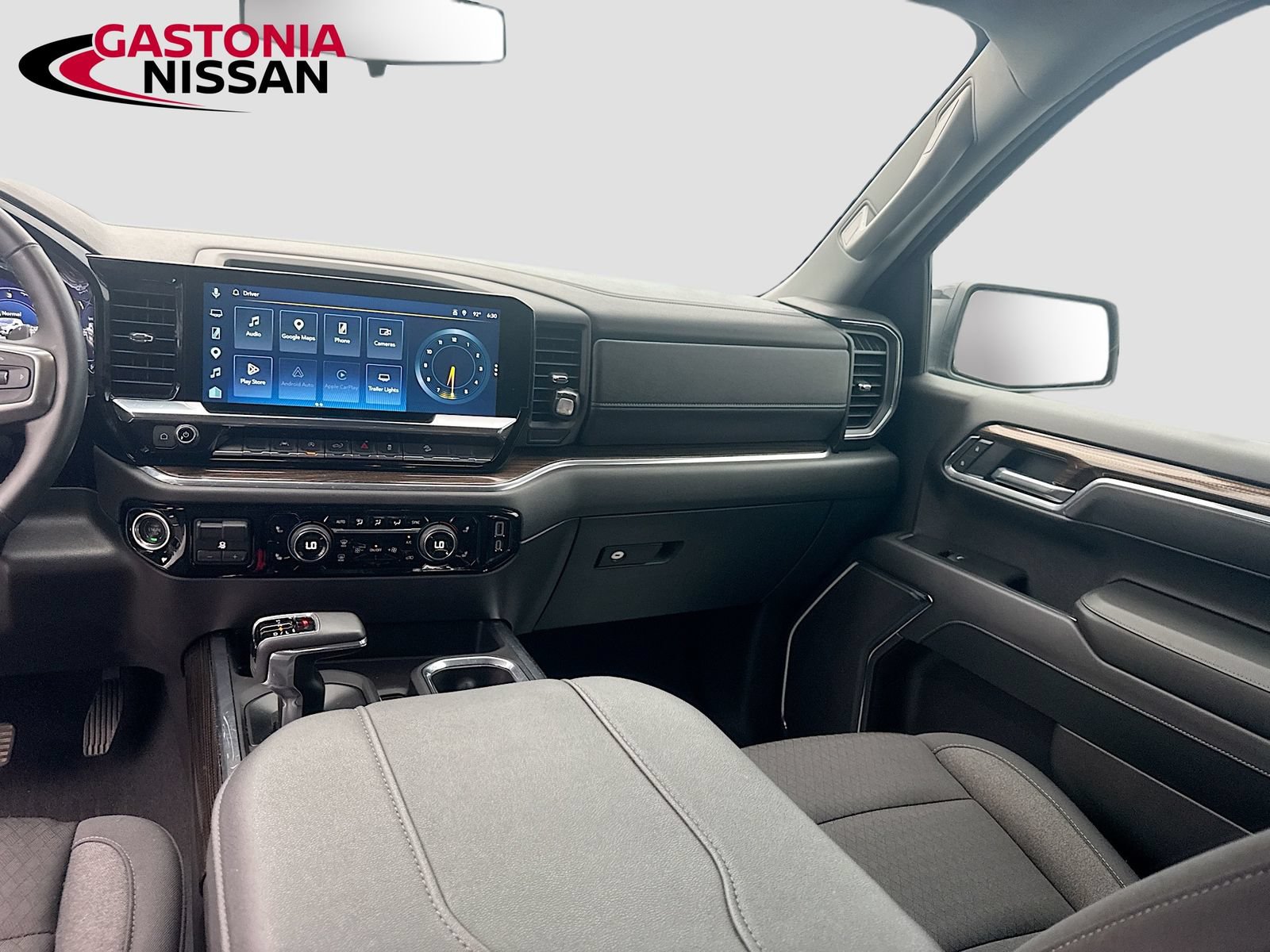 Used 2025 Chevrolet Silverado 1500 LT Trail Boss w/ Protection Package AWD/4WD image 31