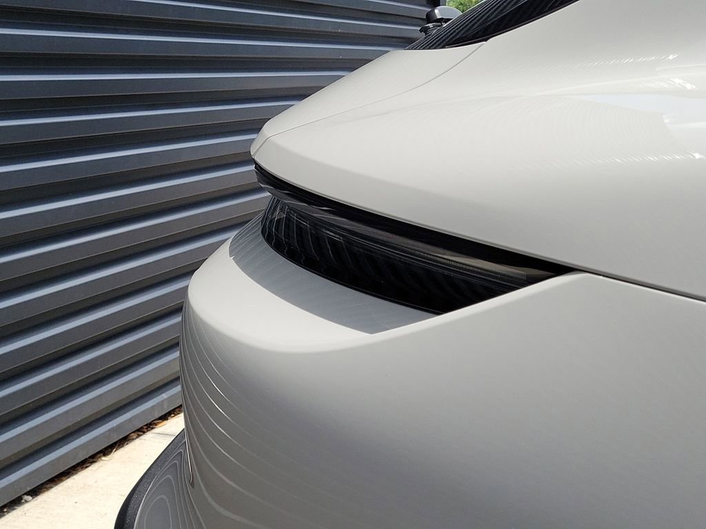Certified 2022 Porsche Taycan 4 Cross Turismo AWD/4WD image 16