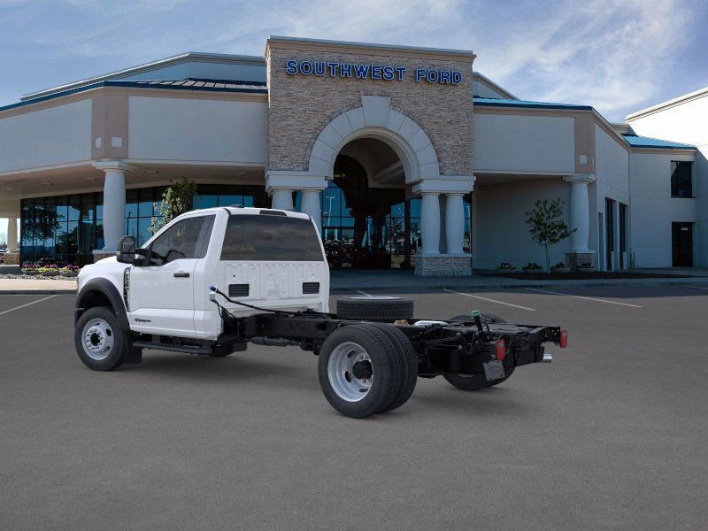 New 2026 Ford F550 2WD Regular Cab Super Duty image 4
