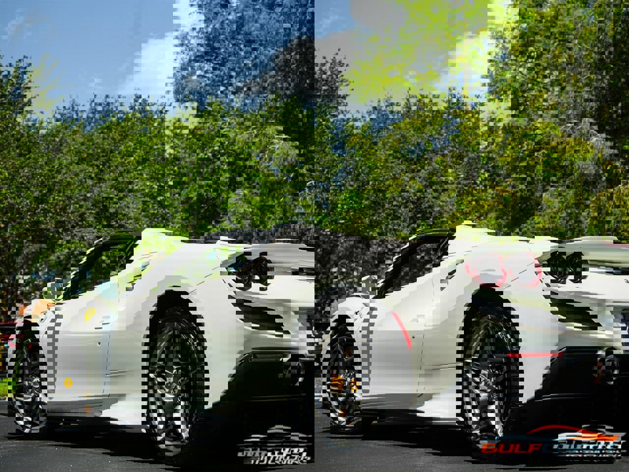 Used 2022 Ferrari F8 Tributo image 53