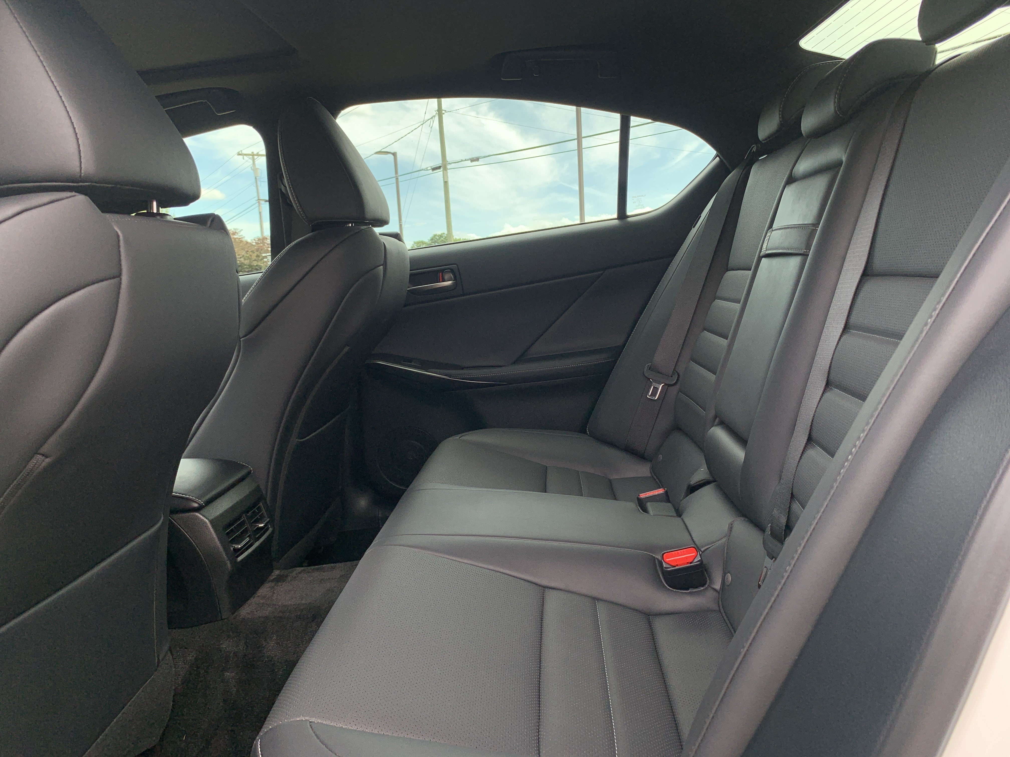 Used 2023 Lexus IS 350 F Sport RWD image 32
