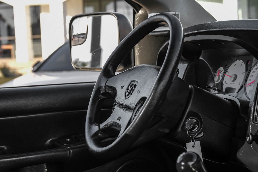 Used 2003 Dodge Ram 2500 Truck SLT image 11