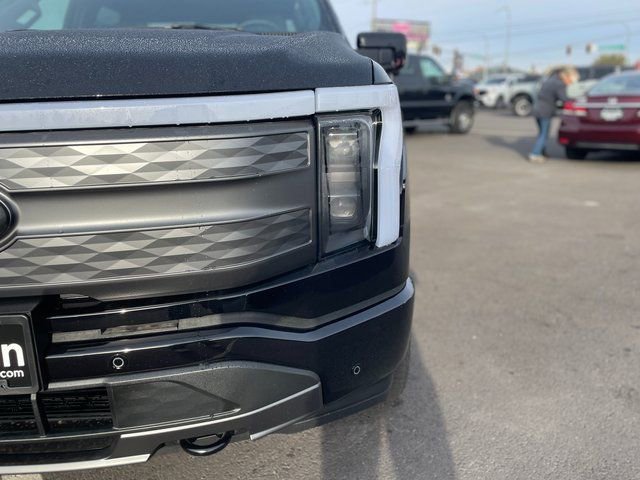 New 2025 Ford F150 Lightning Lariat image 7