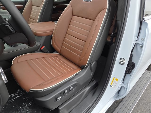 New 2026 GMC Sierra 1500 Denali Ultimate w/ LPO, Black Badging Package AWD/4WD image 28