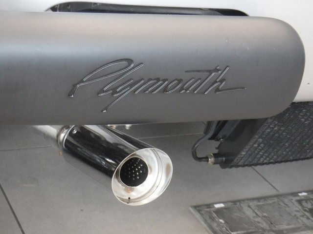 Used 2000 Plymouth Prowler image 25