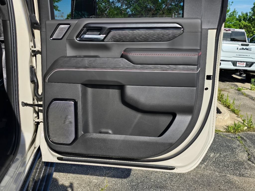 New 2026 GMC Sierra 2500 AT4X AWD/4WD image 31