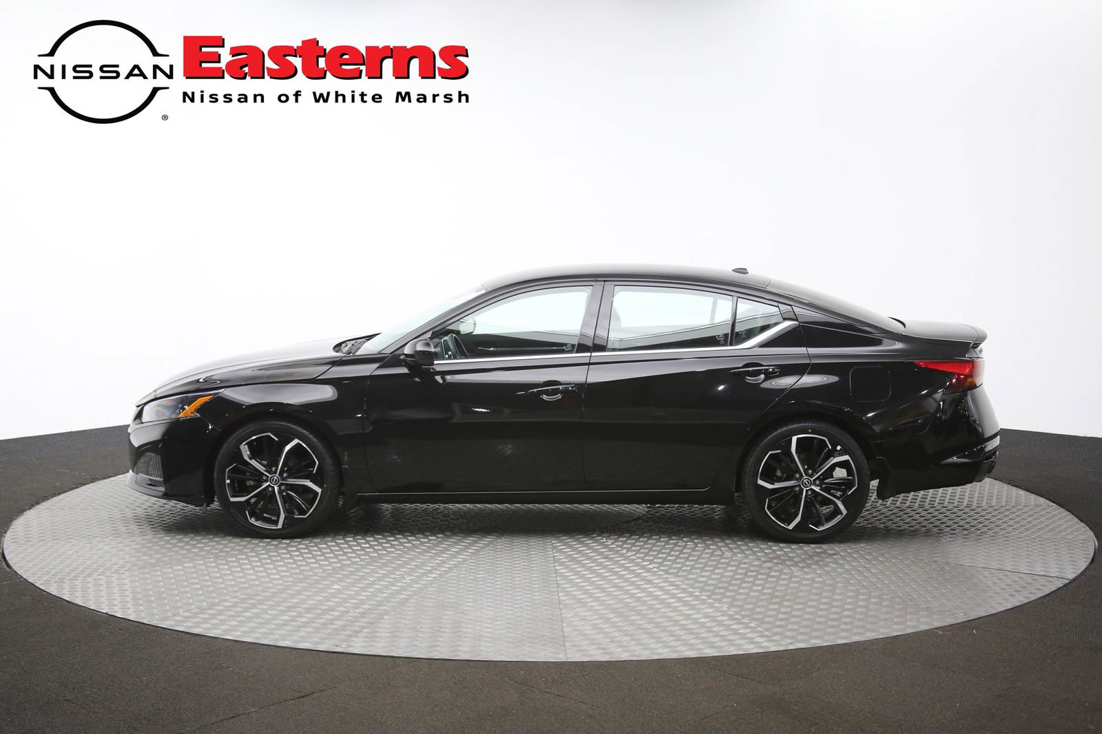 Used 2023 Nissan Altima 2.5 SR image 59